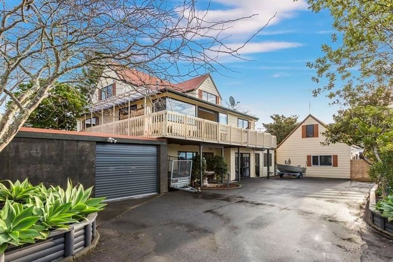 Photo of property in 54 Brightside Road, Stanmore Bay, Whangaparaoa, 0932