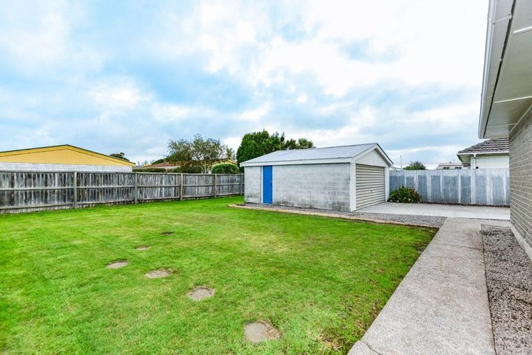 Photo of property in 27 Maces Road, Bromley, Christchurch, 8062