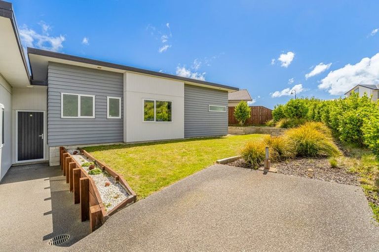 Photo of property in 124 John Burke Drive, Aotea, Porirua, 5024