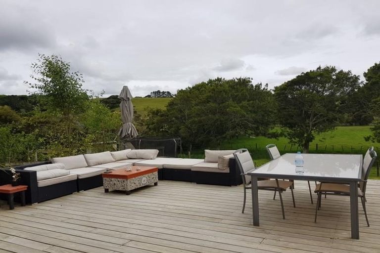 Photo of property in 1475 State Highway 16, Waimauku, 0883