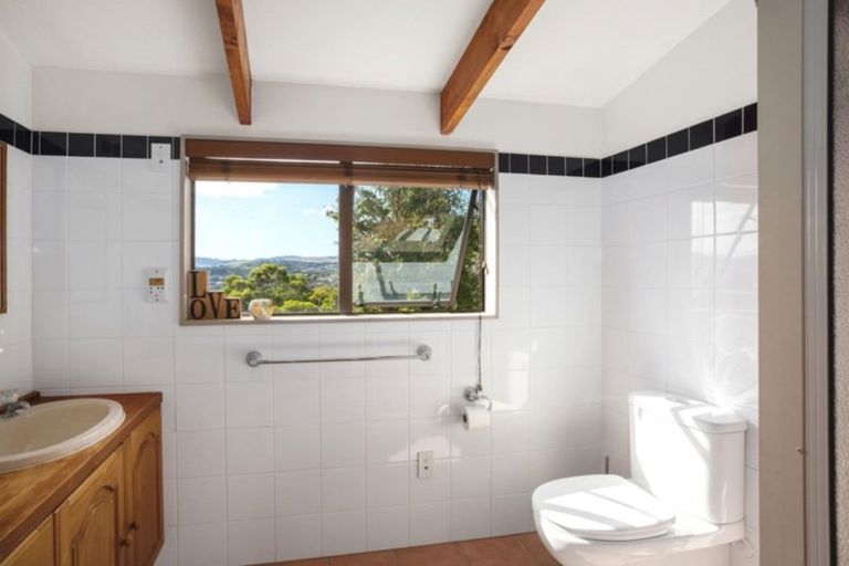 Photo of property in 80 Ayton Drive, Whitby, Porirua, 5024