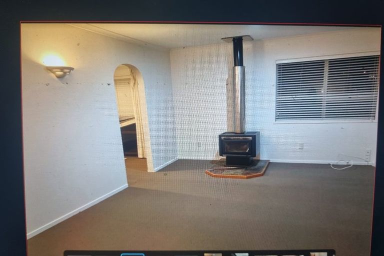 Photo of property in 25 Robin Lane, Browns Bay, Auckland, 0630