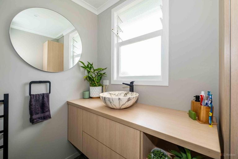 Photo of property in 22 Hughes Street, Waimate, 7924