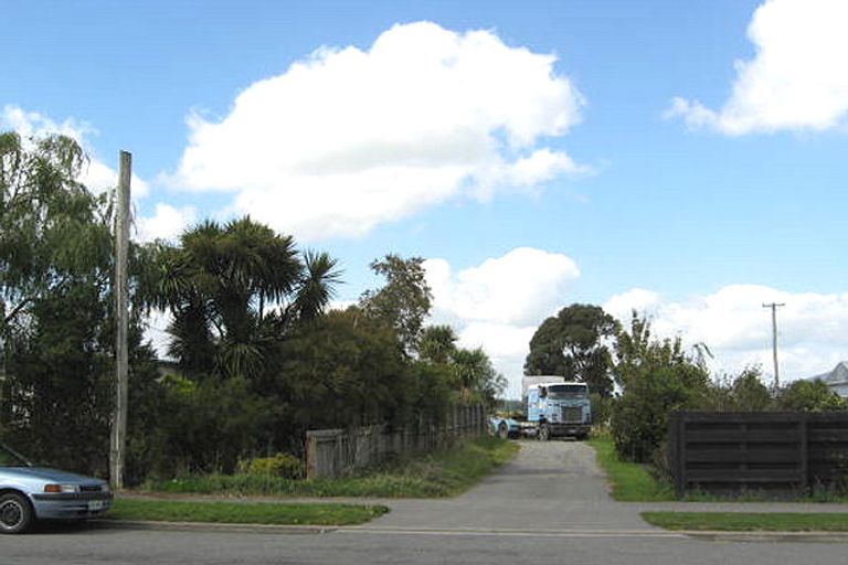 Photo of property in 30 Mclaughlins Road, Darfield, 7510