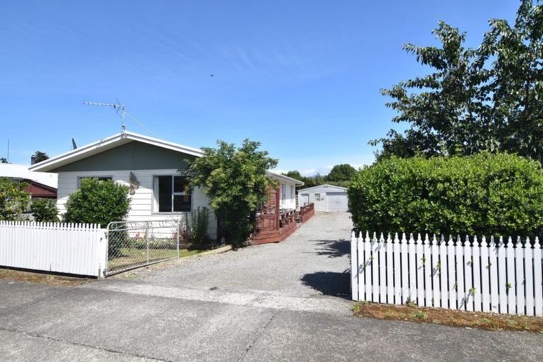 Photo of property in 55 Fisher Place, Carterton, 5713