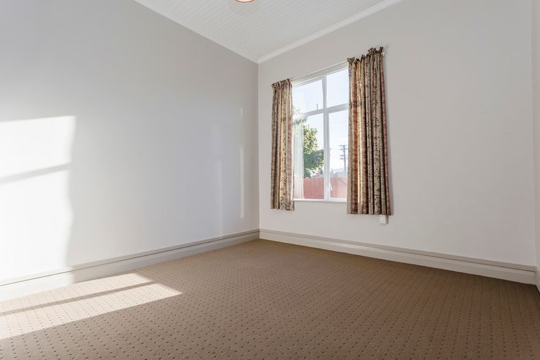 Photo of property in 47 Melbourne Street, South Dunedin, Dunedin, 9012