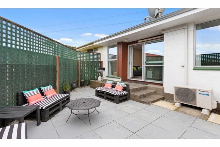 Photo of property in 1/58 Epsom Road, Sockburn, Christchurch, 8042