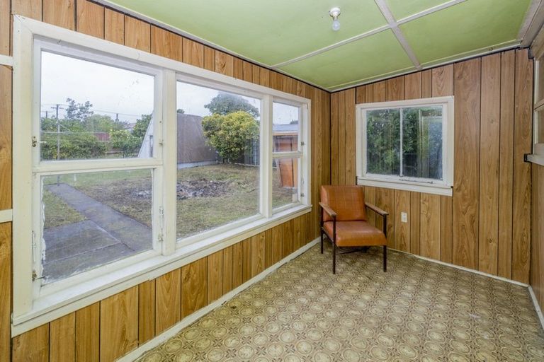 Photo of property in 14 Ferguson Street, Levin, 5510