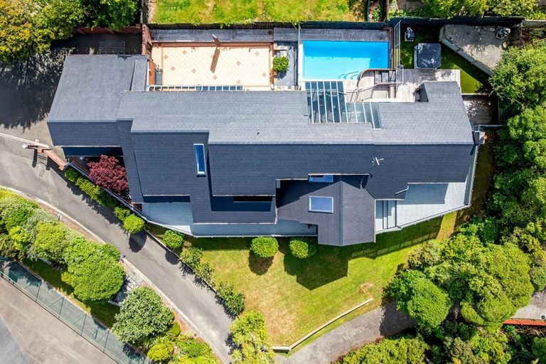 Photo of property in 170 Paremata Road, Paremata, Porirua, 5024