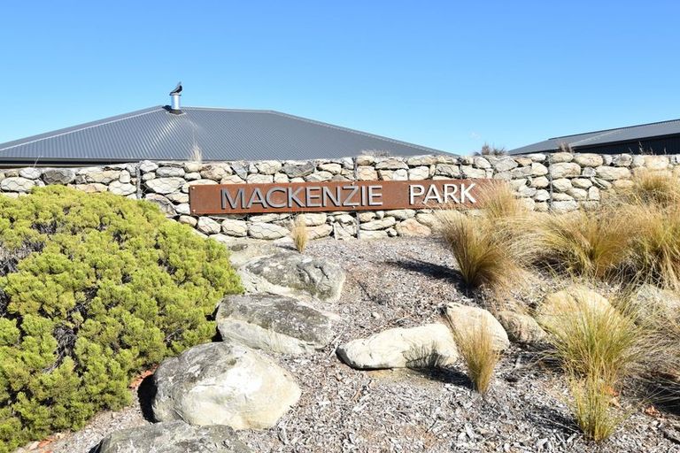 Photo of property in 6 Penstock Place, Twizel, 7901