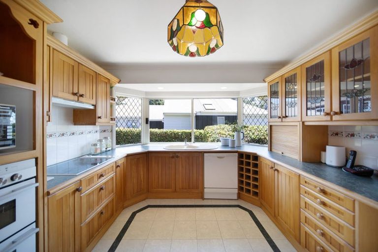 Photo of property in 2/40 Cook Street, Howick, Auckland, 2014