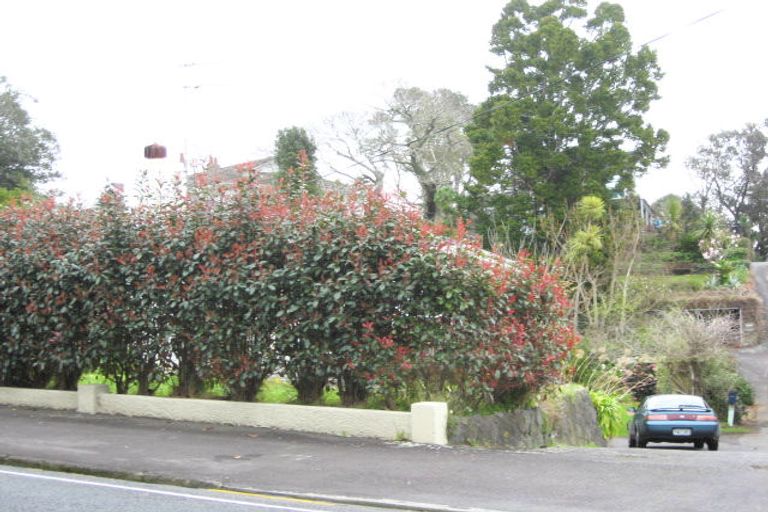 Photo of property in 84 Carrington Street, Lower Vogeltown, New Plymouth, 4310