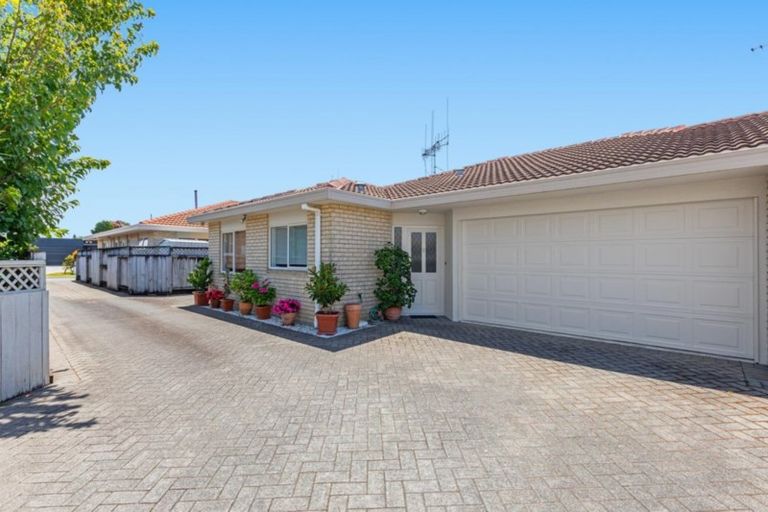 Photo of property in 7a Lilac Place, Otumoetai, Tauranga, 3110