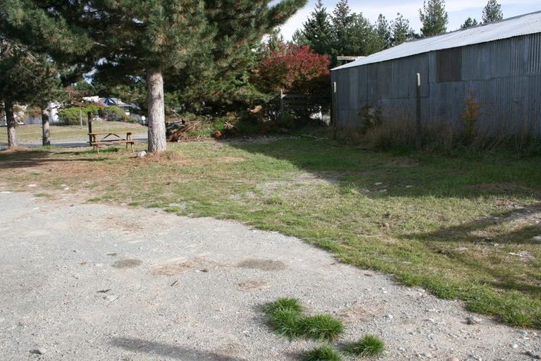 Photo of property in 13 Hooker Crescent, Twizel, 7901