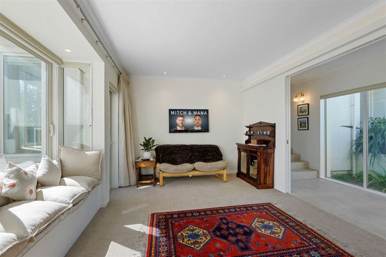 Photo of property in 4 Aglaia Place, Cracroft, Christchurch, 8022