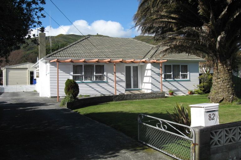 Photo of property in 82 Wellington Road, Wainuiomata, Lower Hutt, 5014