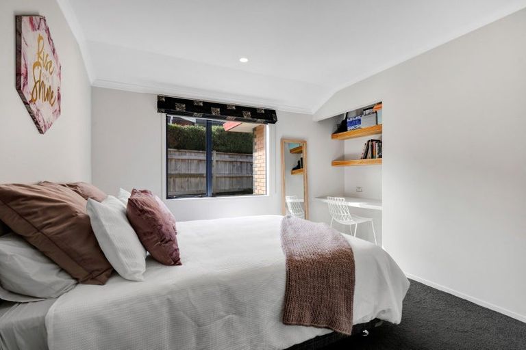 Photo of property in 19 Ashmore Drive, Frankleigh Park, New Plymouth, 4310