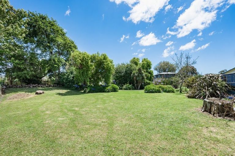 Photo of property in 98 Kiwi Road, Raumati Beach, Paraparaumu, 5032