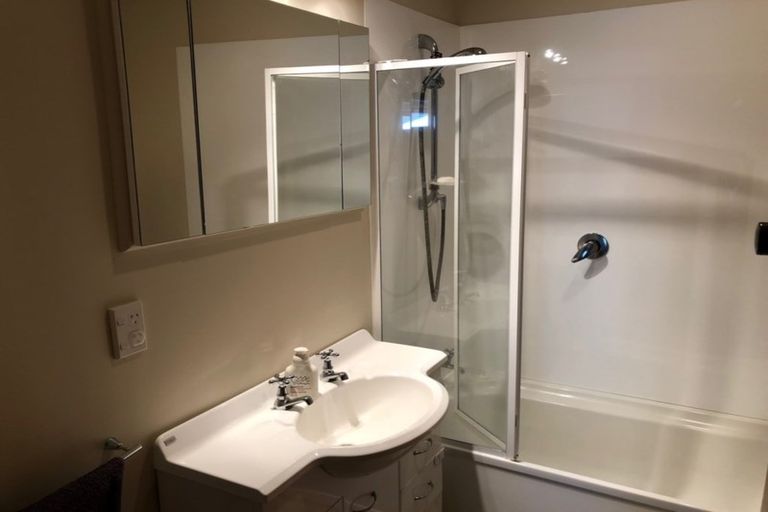 Photo of property in 30 Flynn Road, Hillcrest, Hamilton, 3216