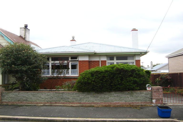 Photo of property in 42 Eastbourne Street, Caversham, Dunedin, 9012