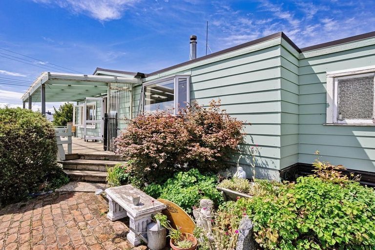 Photo of property in 3 Morton Street, Riverton/aparima, Riverton, 9822