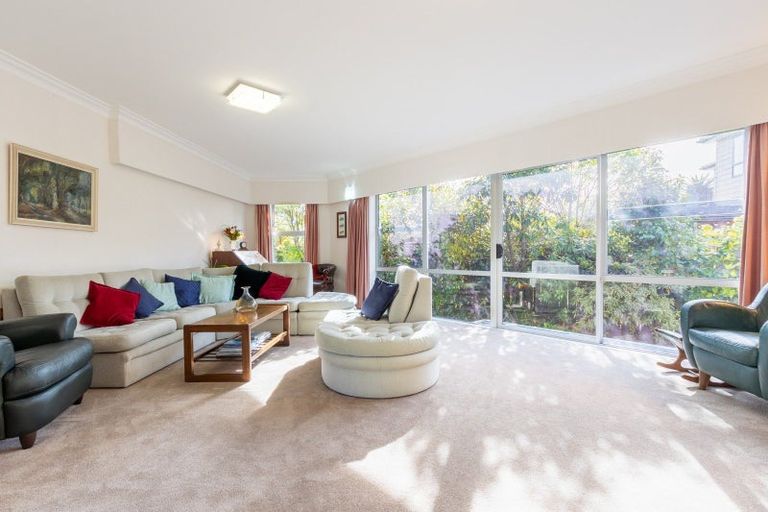 Photo of property in 163 Te Moana Road, Waikanae, 5036