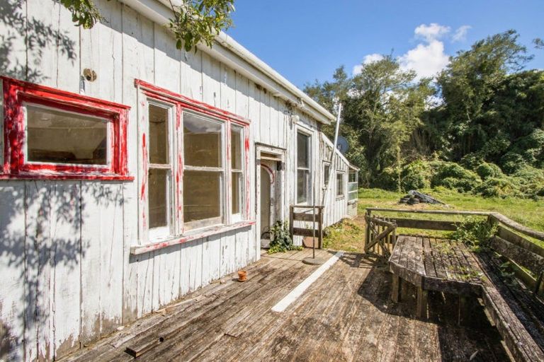 Photo of property in 2 Abbott Road, Waikino, Waihi, 3682