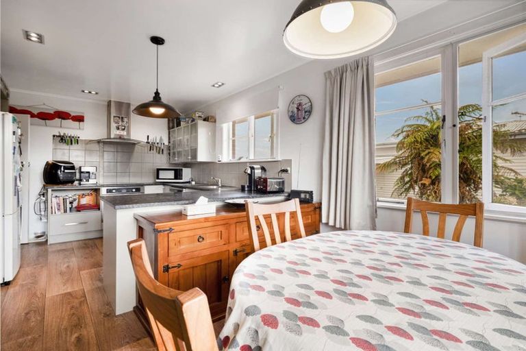 Photo of property in 100 Billah Street, Tokoroa, 3420