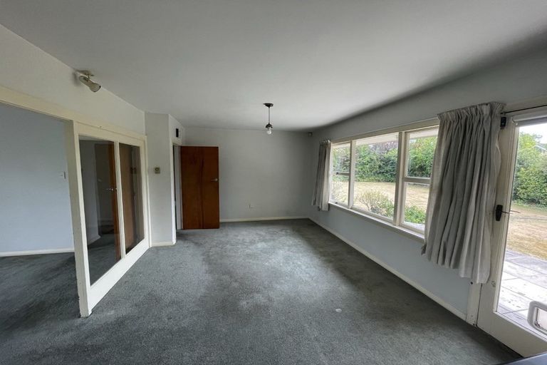 Photo of property in 53 Hanrahan Street, Upper Riccarton, Christchurch, 8041