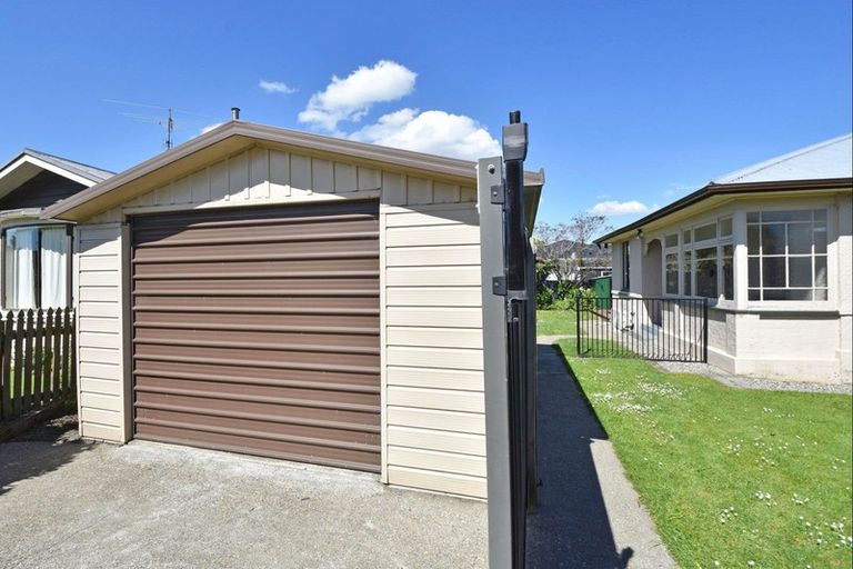 Photo of property in 47 Antrim Street, Windsor, Invercargill, 9810