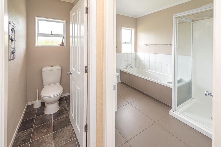 Photo of property in 157 No 3 Line, Whanganui East, Whanganui, 4500