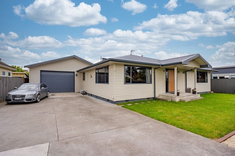 Photo of property in 2 Vivian Street, Solway, Masterton, 5810