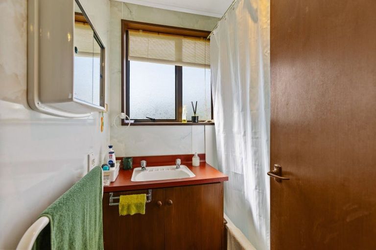 Photo of property in 18 Benmore Place, Omarama, 9412