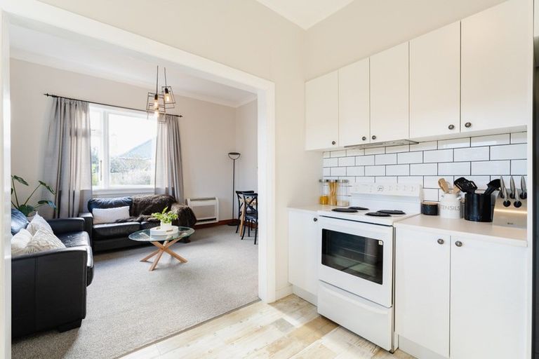 Photo of property in 6 Alma Street, Saint Kilda, Dunedin, 9012