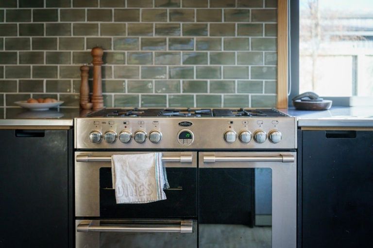 Photo of property in 23 Teal Place, Lake Hawea, Wanaka, 9382