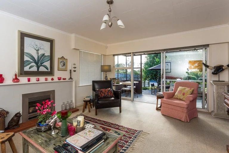 Photo of property in 51 Reynolds Road, Havelock North, 4130