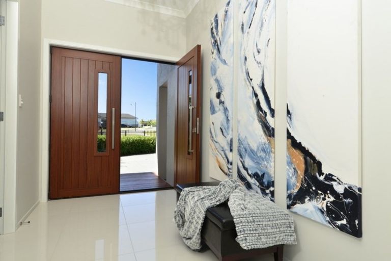 Photo of property in 8 Platina Place, Flagstaff, Hamilton, 3210