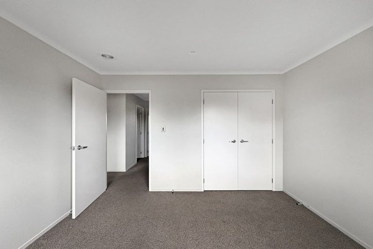 Photo of property in 2/85 Normandy Avenue, Melville, Hamilton, 3206