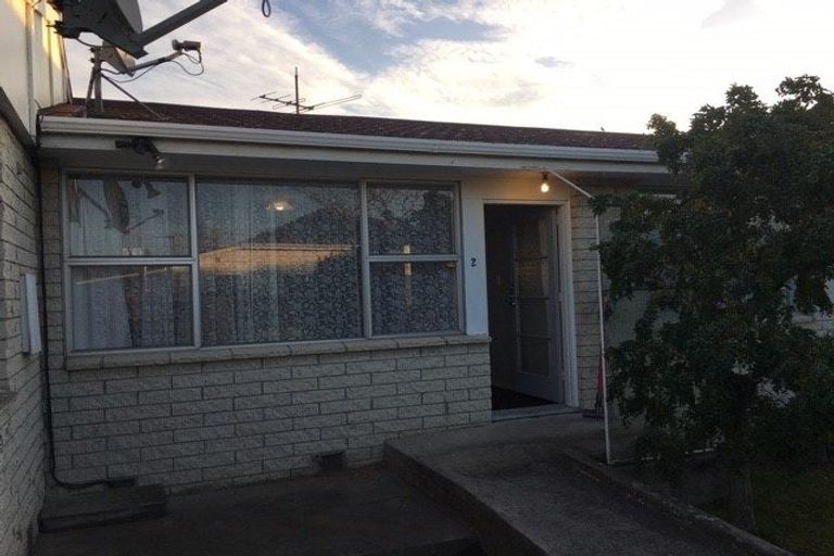 Photo of property in 2/109 Middlepark Road, Sockburn, Christchurch, 8042