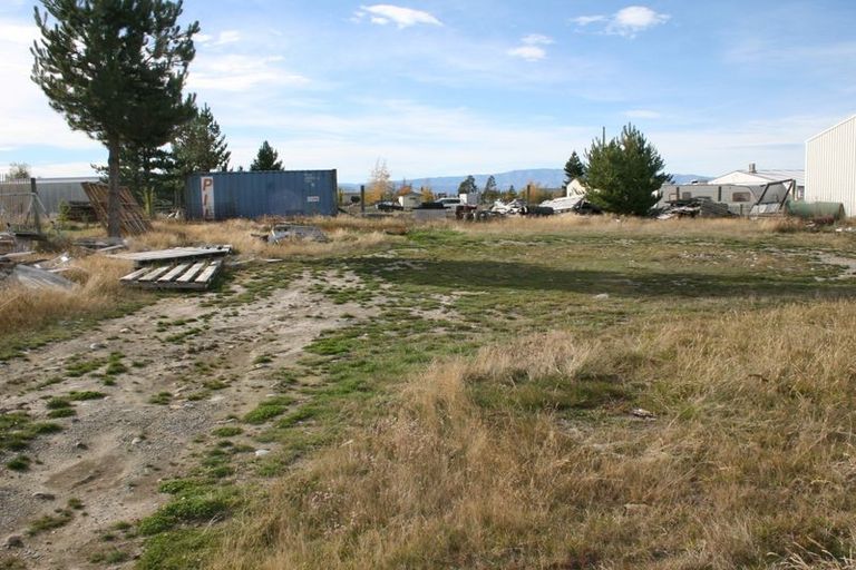 Photo of property in 13 Hooker Crescent, Twizel, 7901