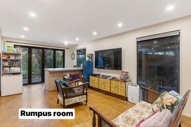 Photo of property in 36 Kereru Grove, Greenhithe, Auckland, 0632