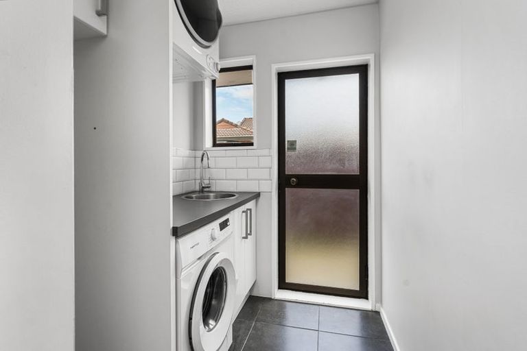 Photo of property in 1/43 Tivoli Place, Bishopdale, Christchurch, 8053