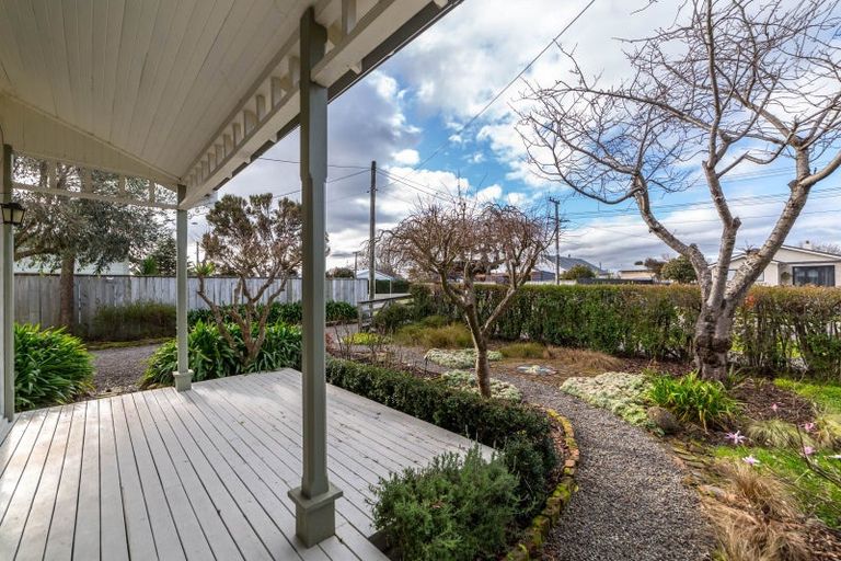 Photo of property in 24 Wyndham Street, Carterton, 5713