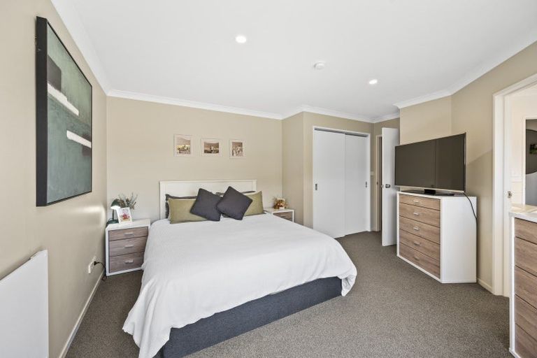 Photo of property in 9b Avenue Road, Greenmeadows, Napier, 4112