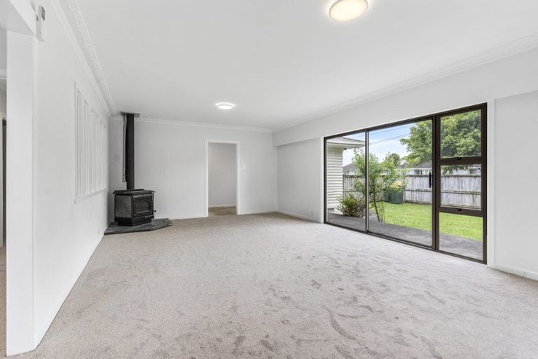 Photo of property in 1/49 Kelvin Road, Papakura, 2110