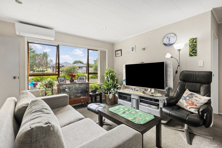 Photo of property in 3/63 Kitchener Road, Waiuku, 2123