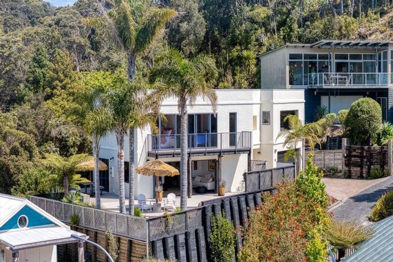 Photo of property in 21 Joyces Road, Paihia, 0200