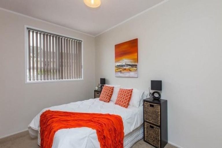 Photo of property in 9 Serrano Place, Clover Park, Auckland, 2023