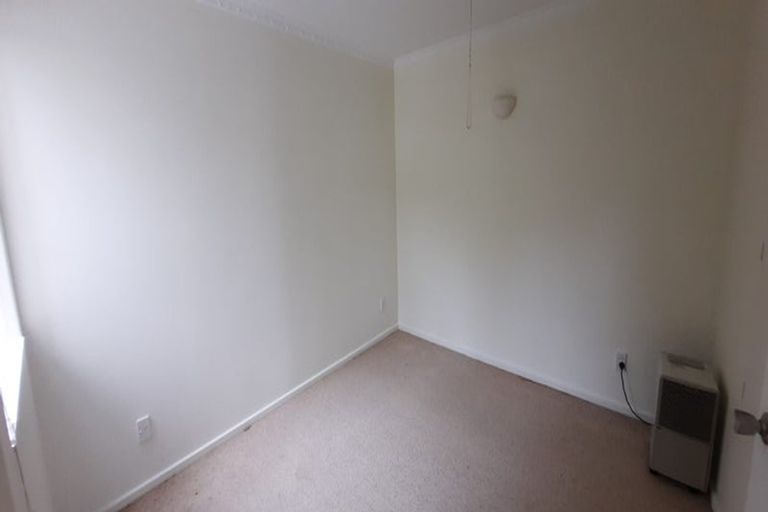 Photo of property in 64 Rolleston Street, Mount Cook, Wellington, 6021