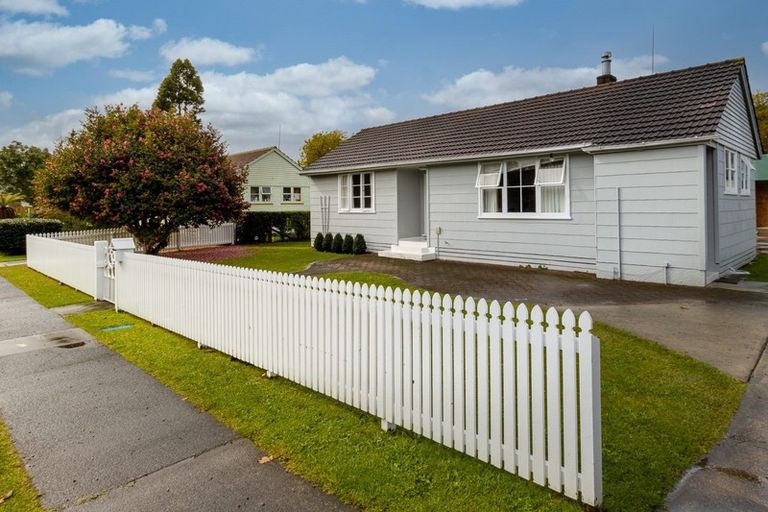 Photo of property in 10 Elizabeth Street, Cambridge, 3434